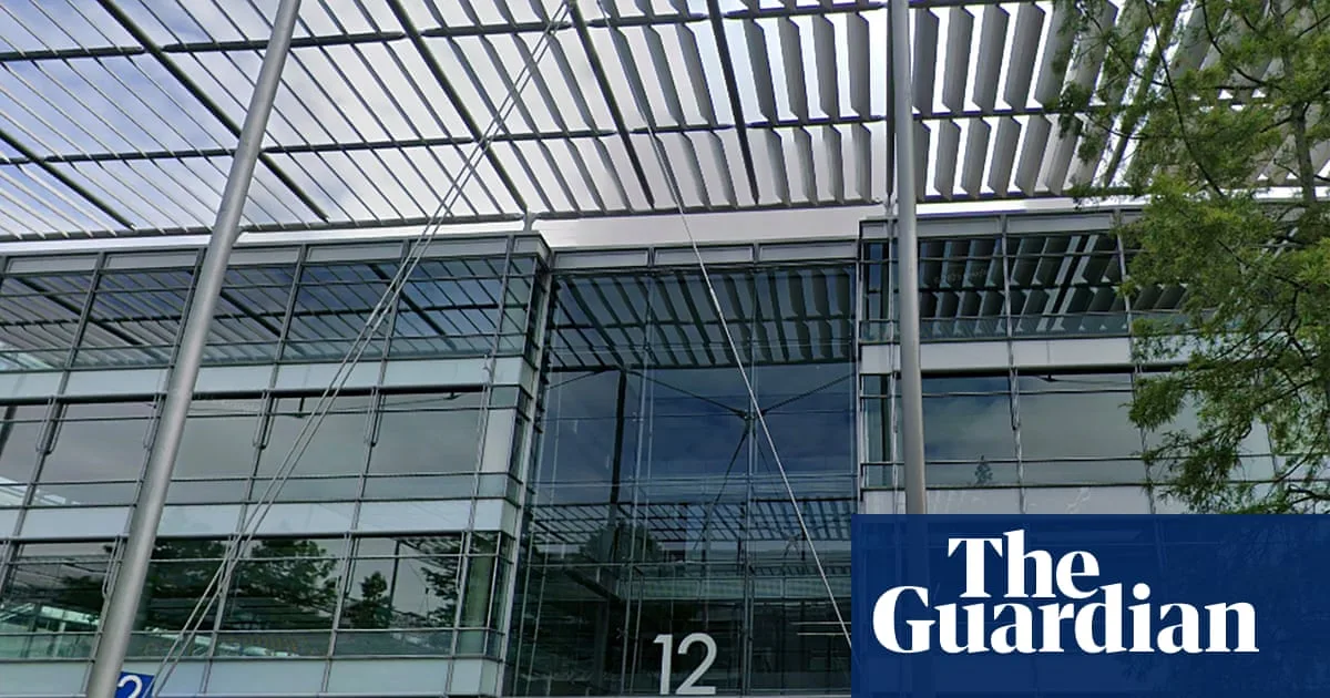 Student Sues London University Over Expulsion After Social Media Impersonation