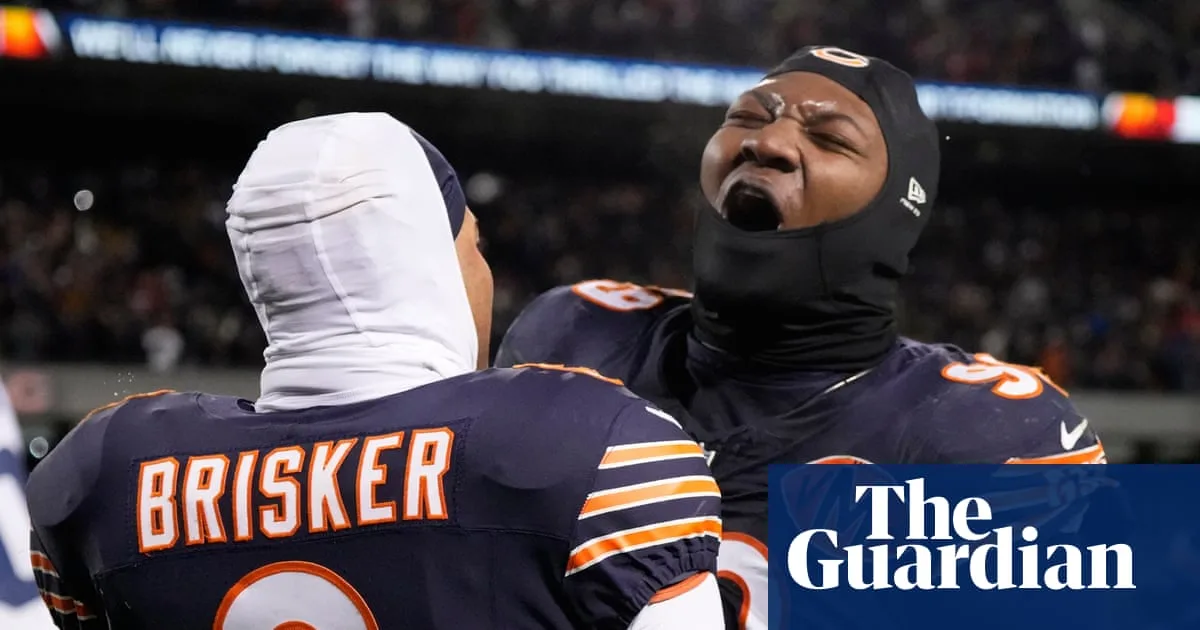 Bears Stun Packers with Epic 18-Point Playoff Comeback