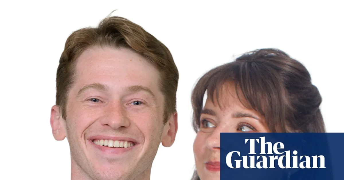 Blind Date Ends with Karaoke and Crowd-Chanted Kiss
