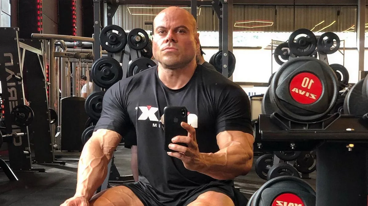 Champion bodybuilder stabbed to death by girlfriend in Brazil apartment attack