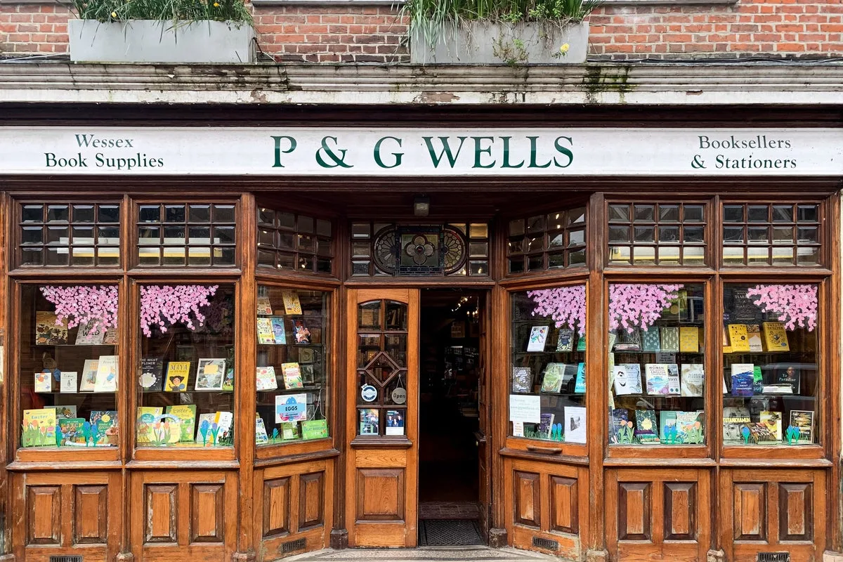 British Book Awards Unveil Top Independent Bookshops Across the UK