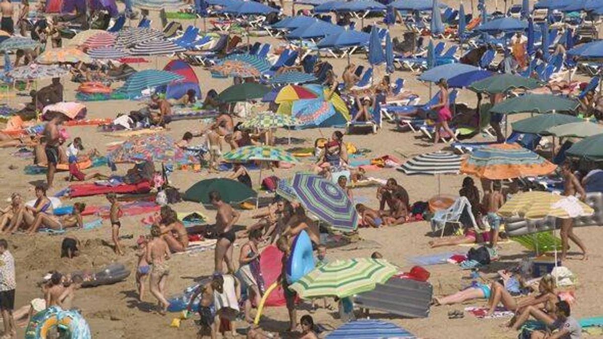 Brits Warned as Ibiza and Majorca Beaches Overrun by Tourists