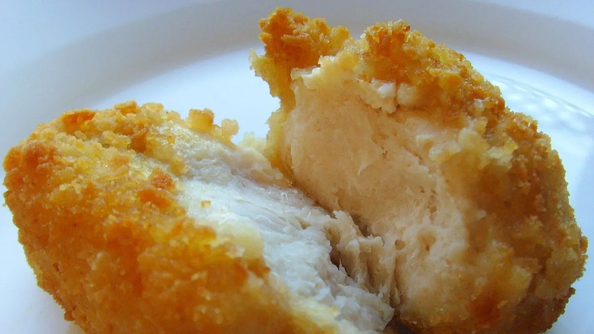 Urgent Warning Over Frozen Breaded Chicken Linked to Salmonella Deaths