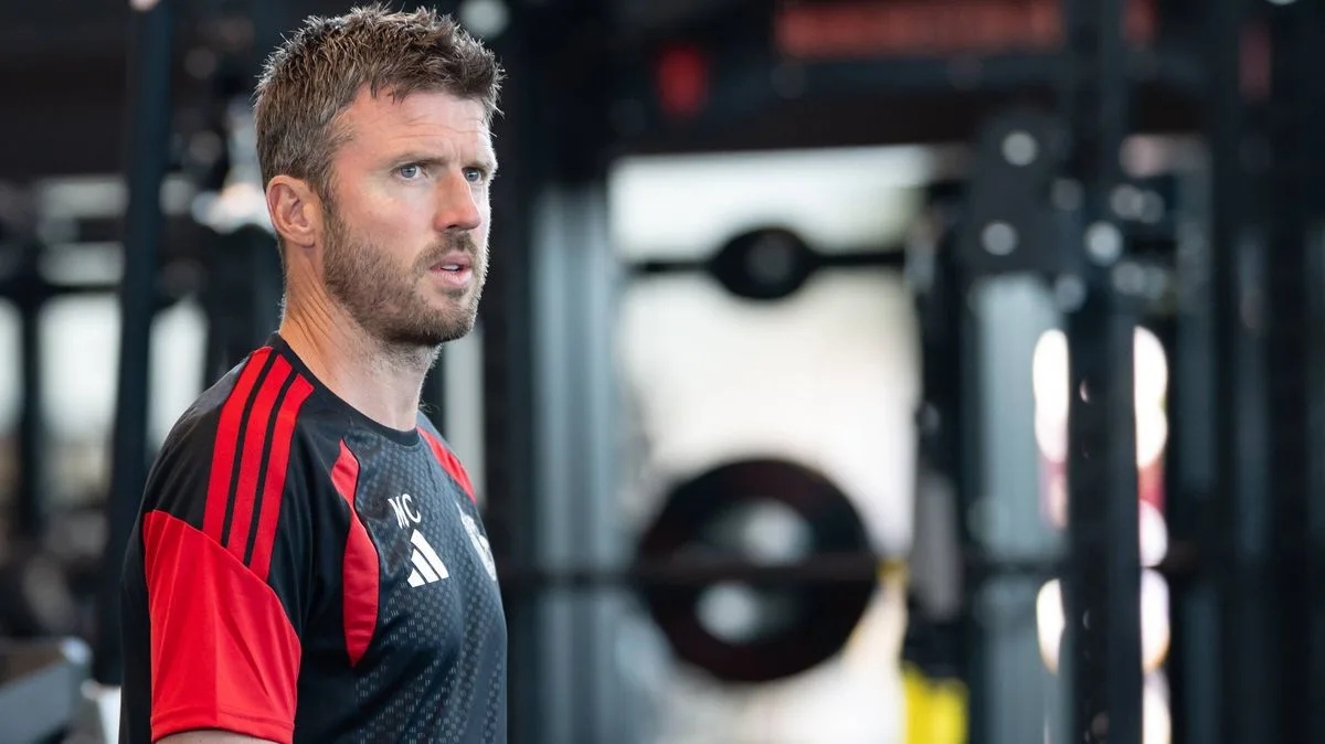 Dwight Yorke Urges Michael Carrick to Reintegrate Marcus Rashford at Manchester United