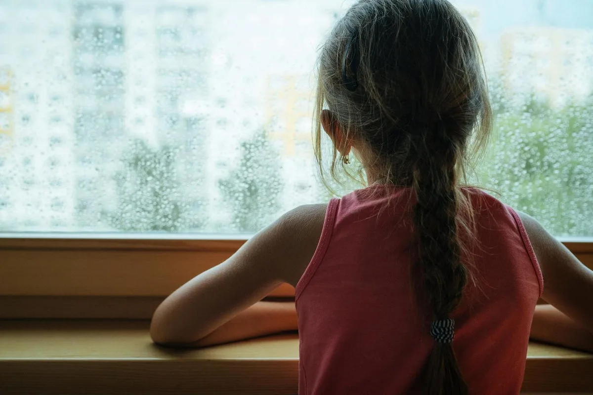 Childhood Loneliness Raises Dementia Risk by 56%