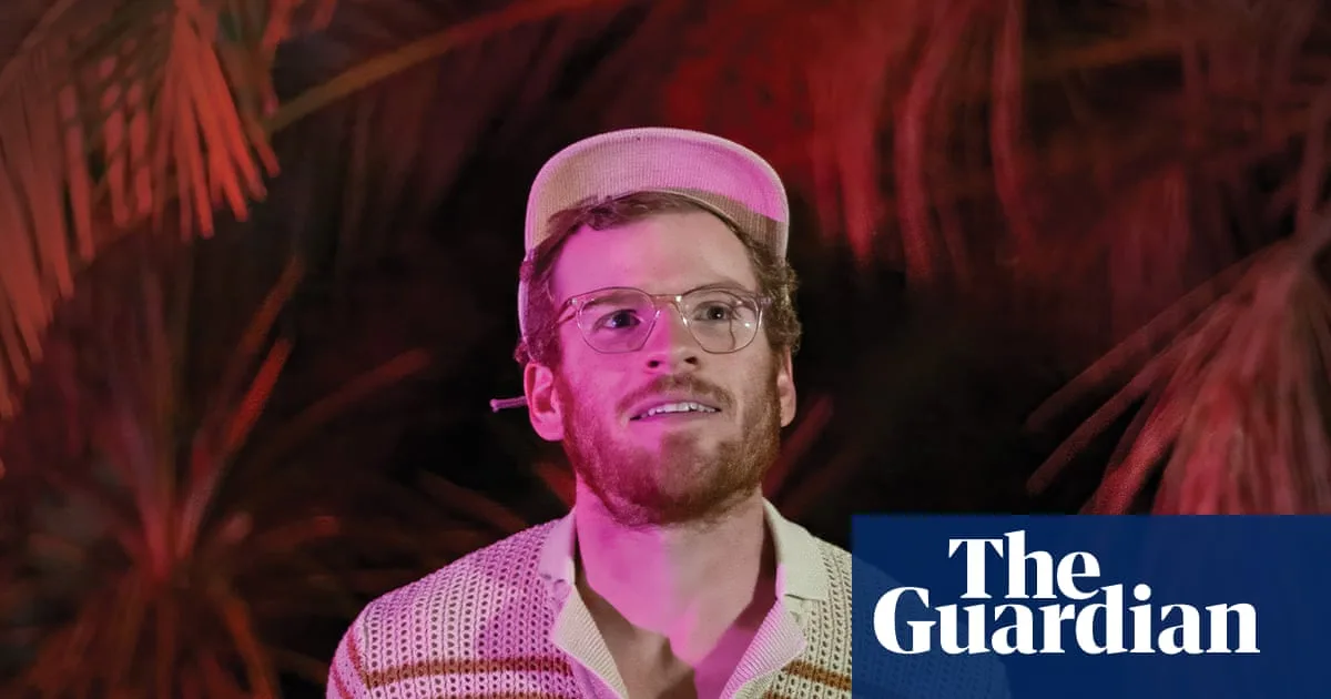 Dan Rath's 10 Funniest Internet Moments: A Comedian's Night-Time YouTube Binge
