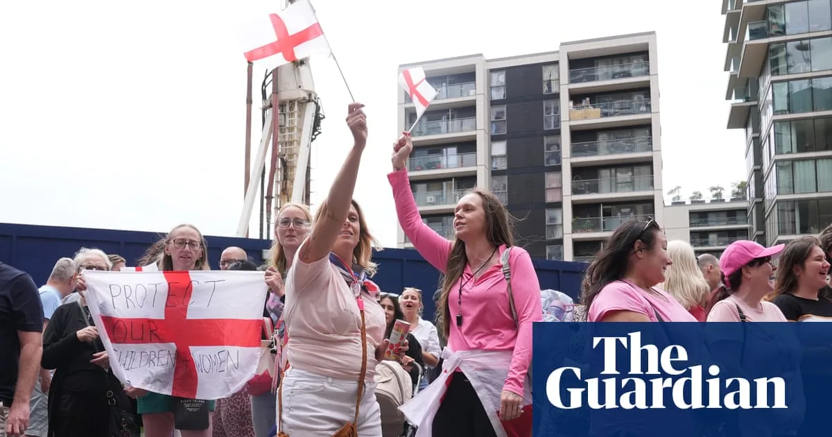 Cooper Pledges Extra £100m to Stop Small Boat Crossings and Scrap Asylum Hotels