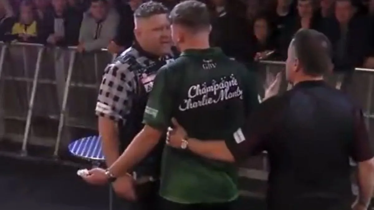 Referee Steps In as Manby and Hurrell Clash at UK Open