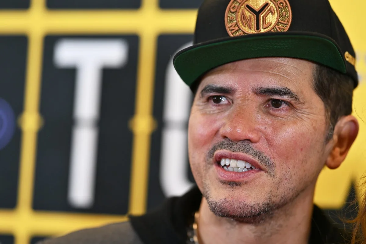 John Leguizamo calls Dean Cain a 'moron' over ICE announcement