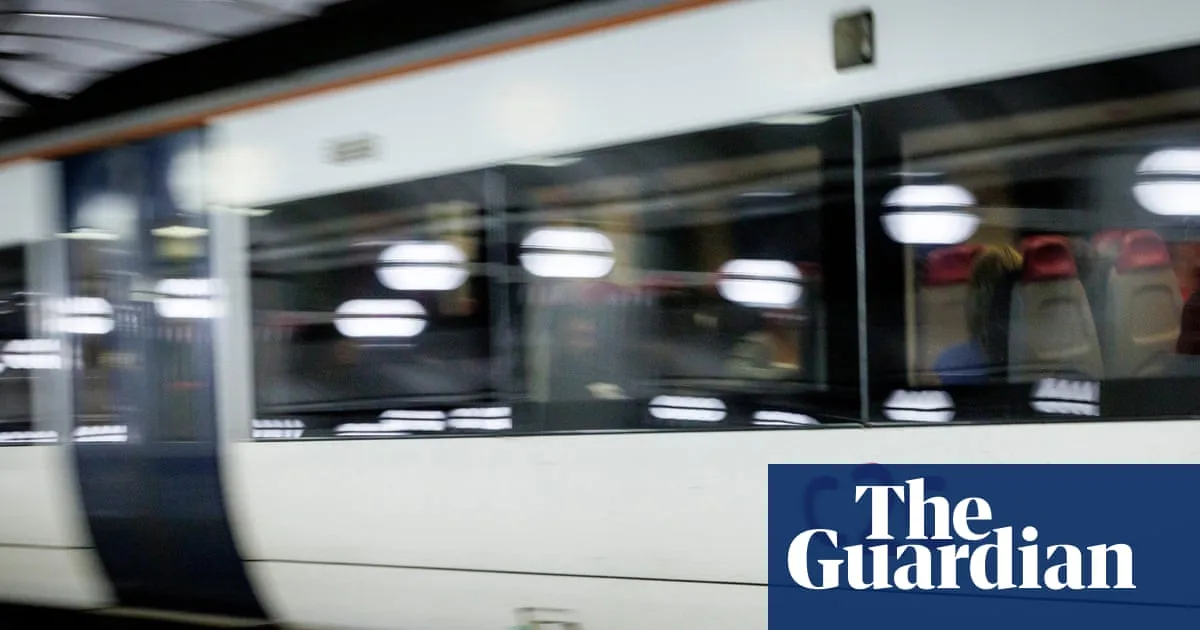 Hundreds of DfT Civil Servants Moved to State-Owned Rail Operator