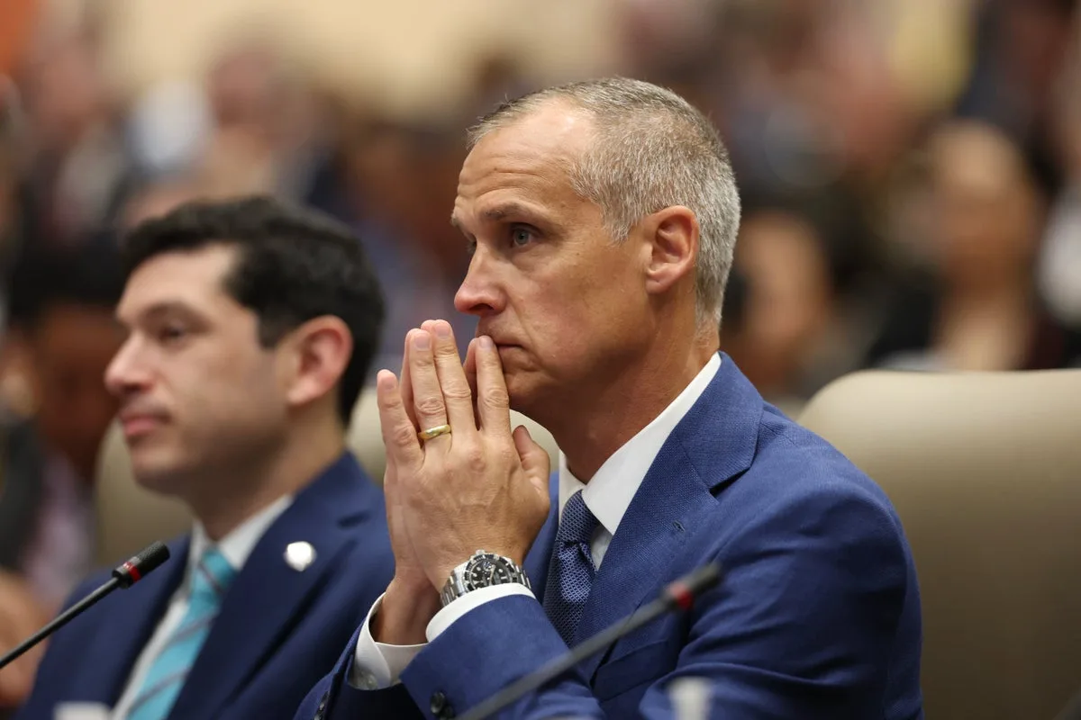 DHS Contractors Told They Had to Pay Corey Lewandowski: Report