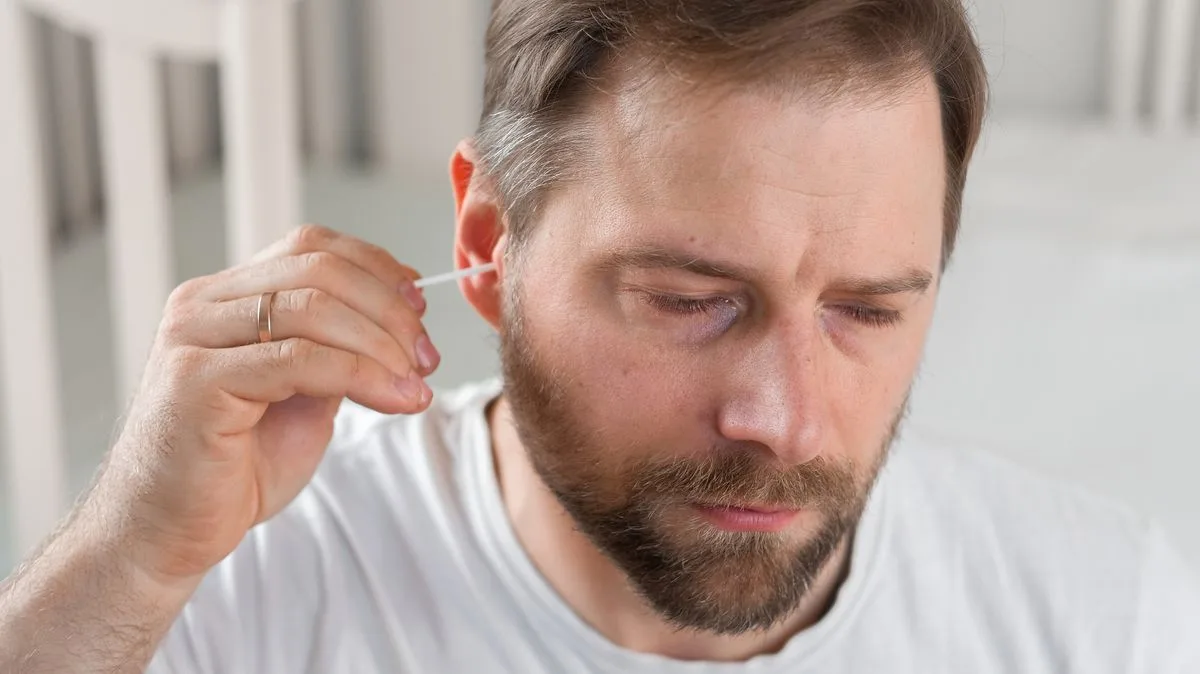 Doctor Warns Against Using Cotton Buds to Clean Ears
