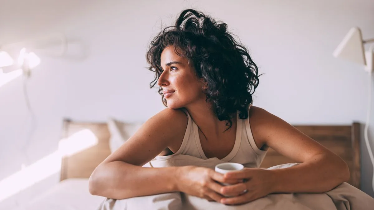 NHS GP Dr Amir Khan Recommends 10-Second Morning Water Trick for Better Skin and Health