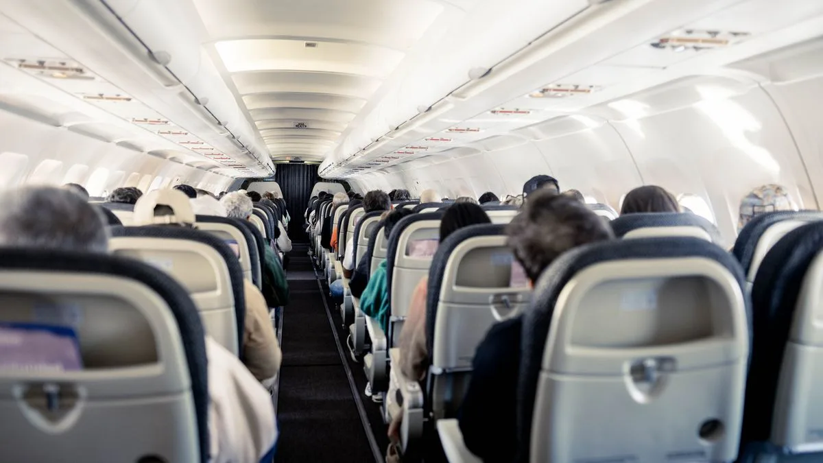 Drunk British Airways Passenger Vomits on Family and Spits Wine Mid-Flight