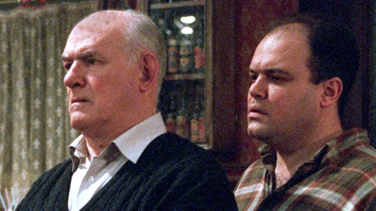 EastEnders' Shaun Williamson Pays Tribute to Tony Caunter as Barry Returns