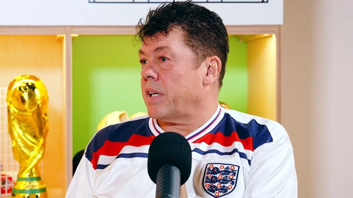 England Superfan Sells £350k Home to Fund 10th World Cup Trip