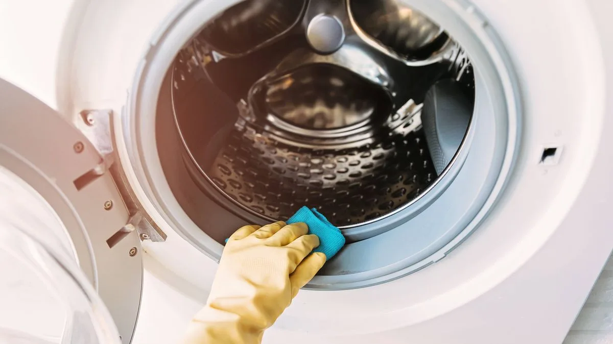 Expert Shares Simple Trick to Banish Mould from Washing Machine