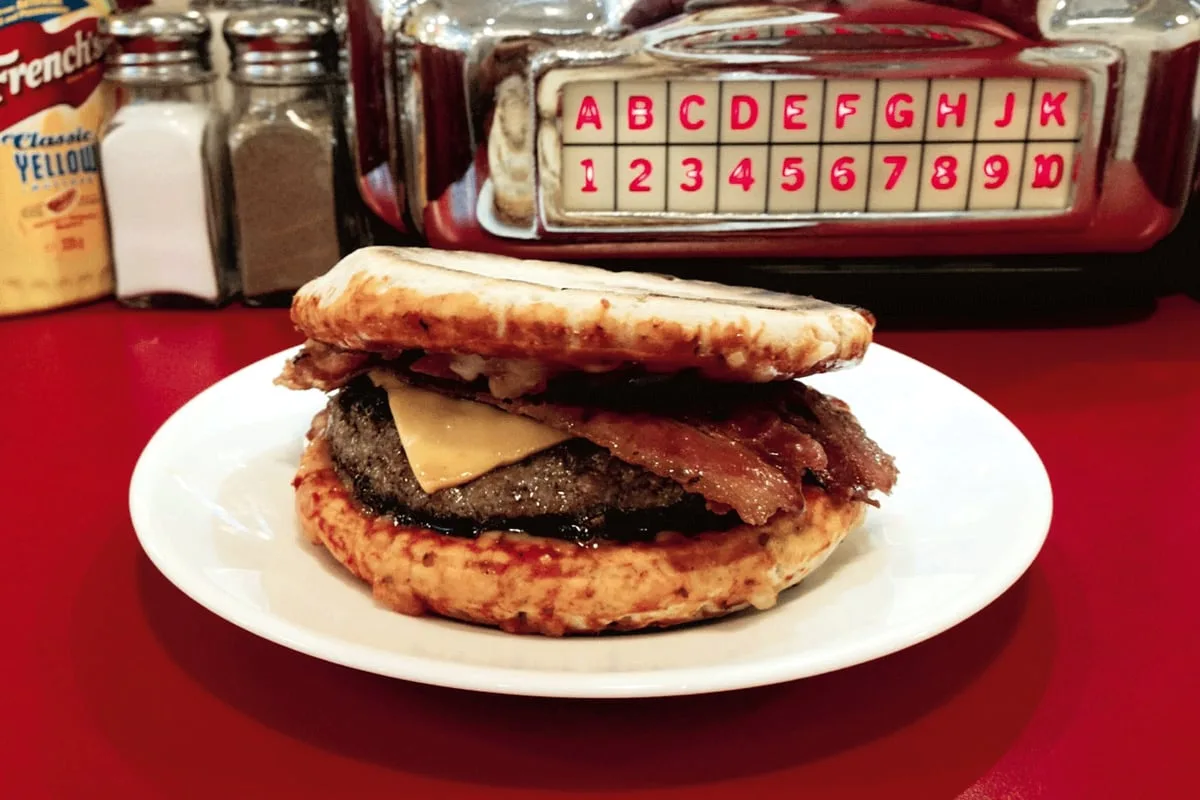 London's Bizarre New Food Trends: From Goat's Cheese Éclairs to Champagne Popsicles