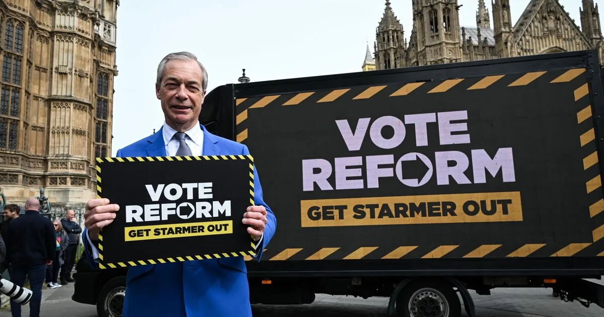 Farage Launches ‘Vote Reform, Get Starmer Out’ Slogan for Local Elections