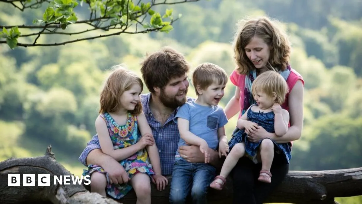 Mother and Three Children Killed in A40 Crash Were Likely Fatigued or Distracted, Inquest Hears