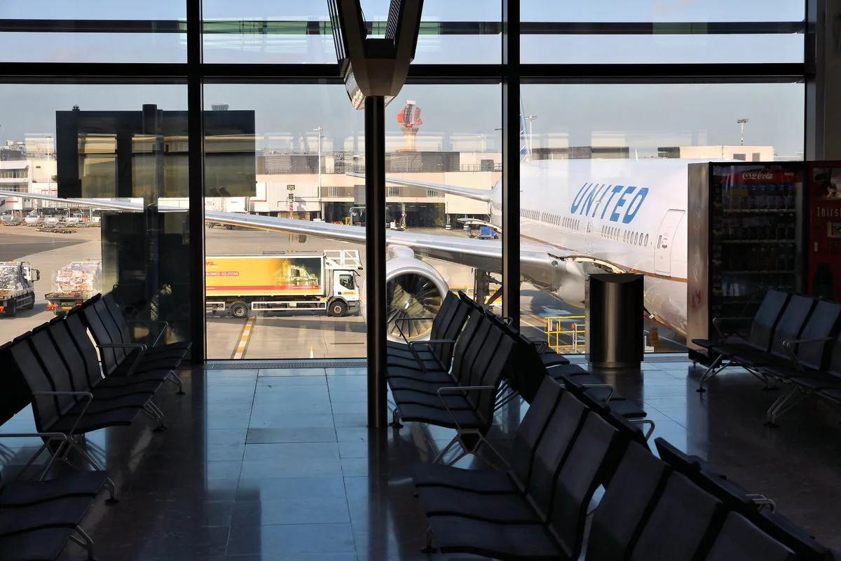Flight Attendant 4x Over Alcohol Limit Sacked