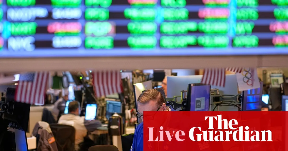 FTSE 100 Recovers but Trade War Fears Persist as Wall Street Dives