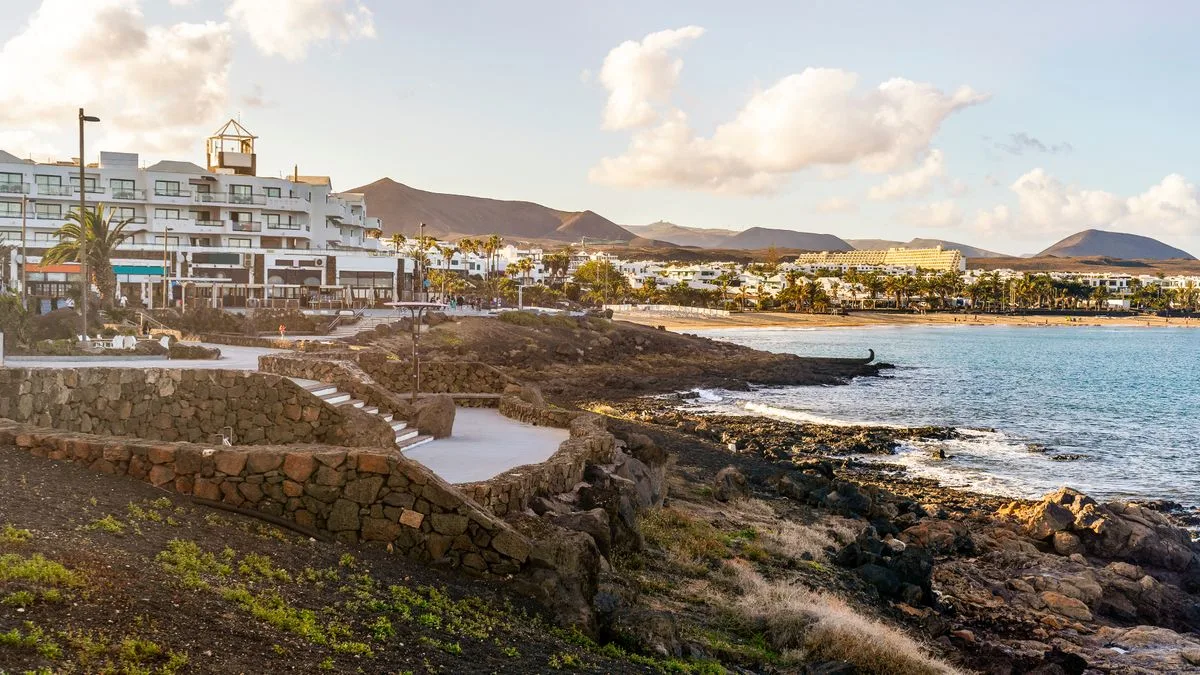 German Man on Trial for Pushing British Tourist to Death in Lanzarote