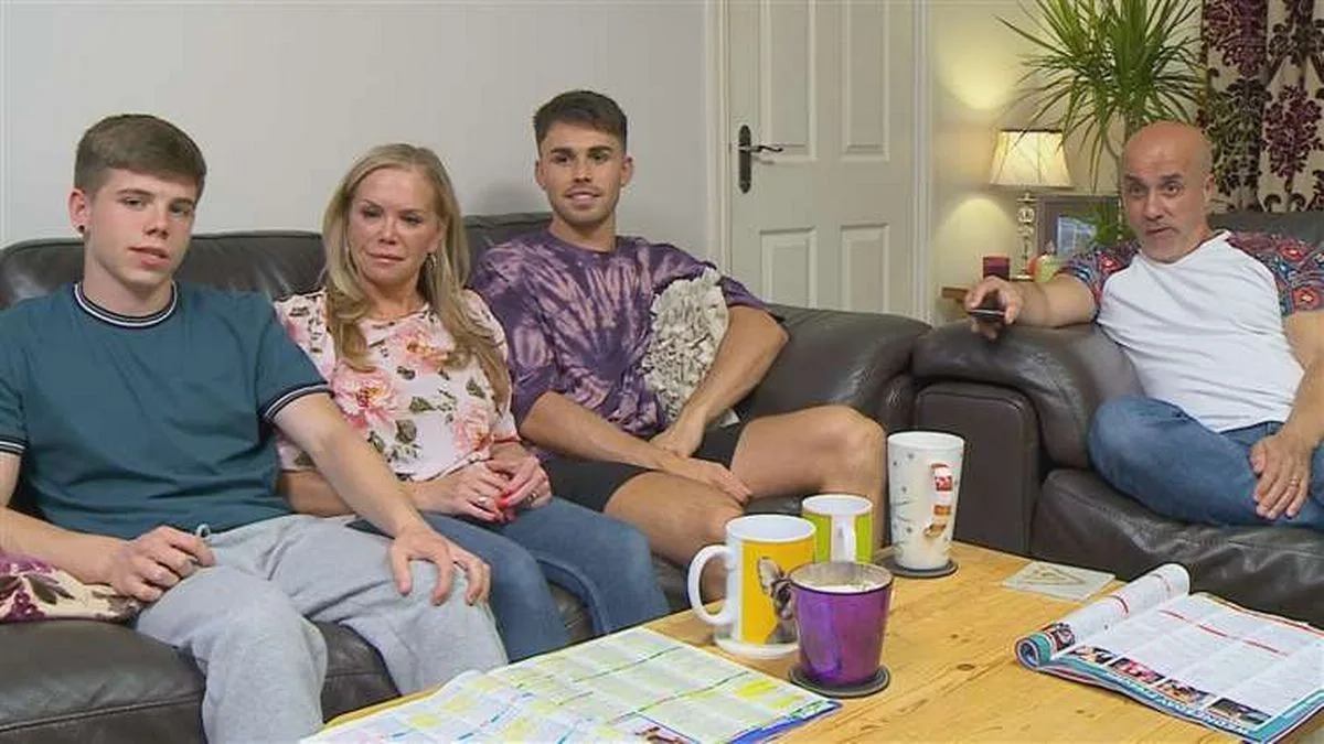 Former Gogglebox Star Lisa Baggs Mourns Death of Friend