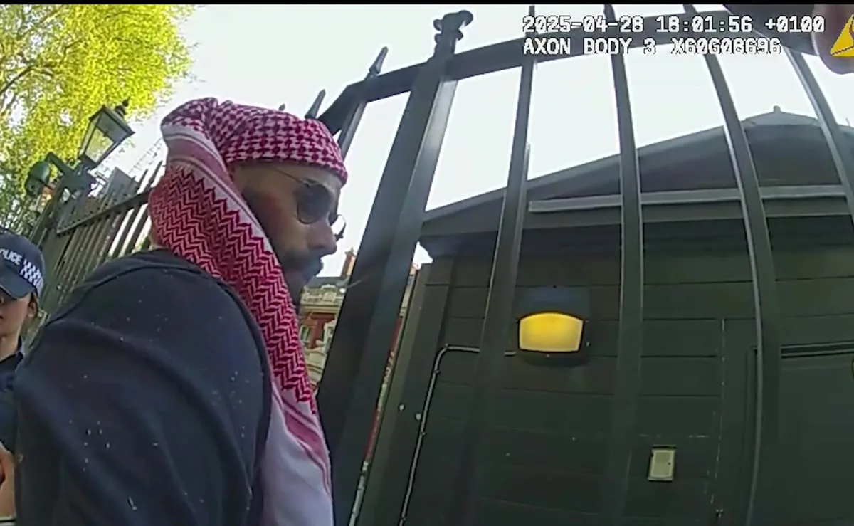 Failed asylum seeker guilty of attempted knife attack on Israeli embassy