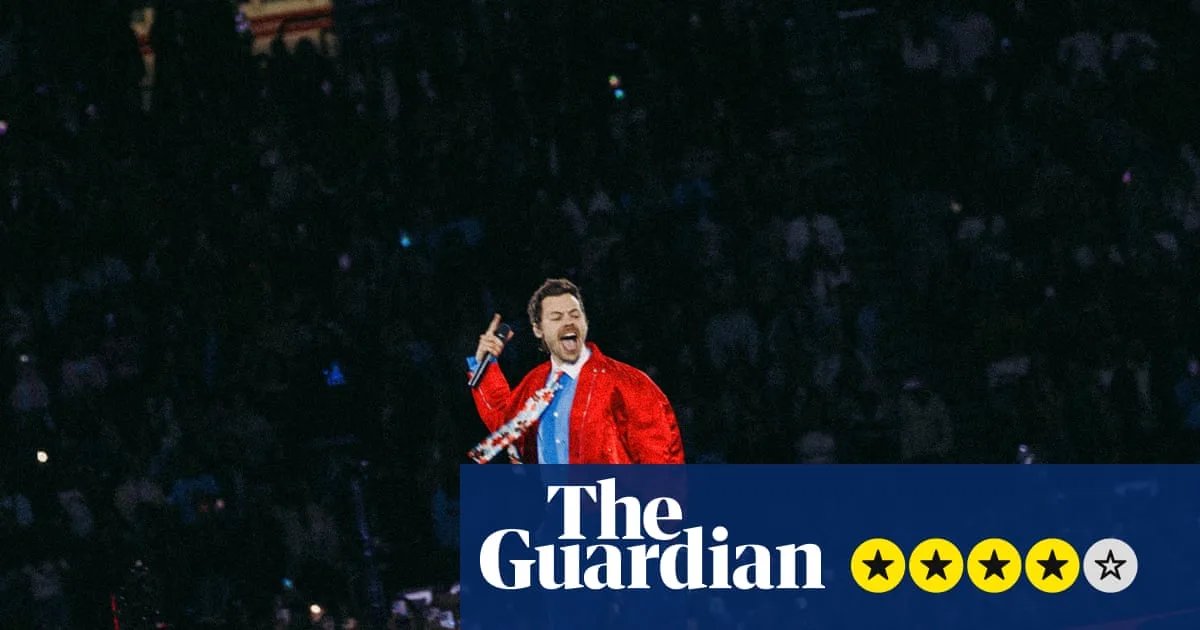 Harry Styles Review: Charismatic Pop Star's Triumphant Tour