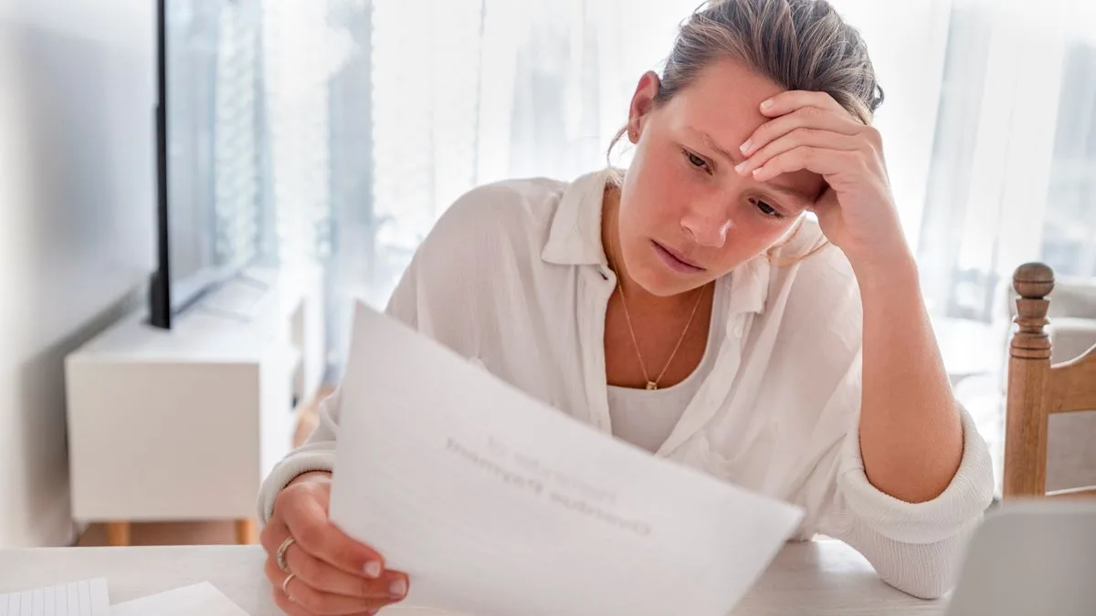 HMRC Warns 5.4 Million Brits of £100 Fine for Late Tax Return