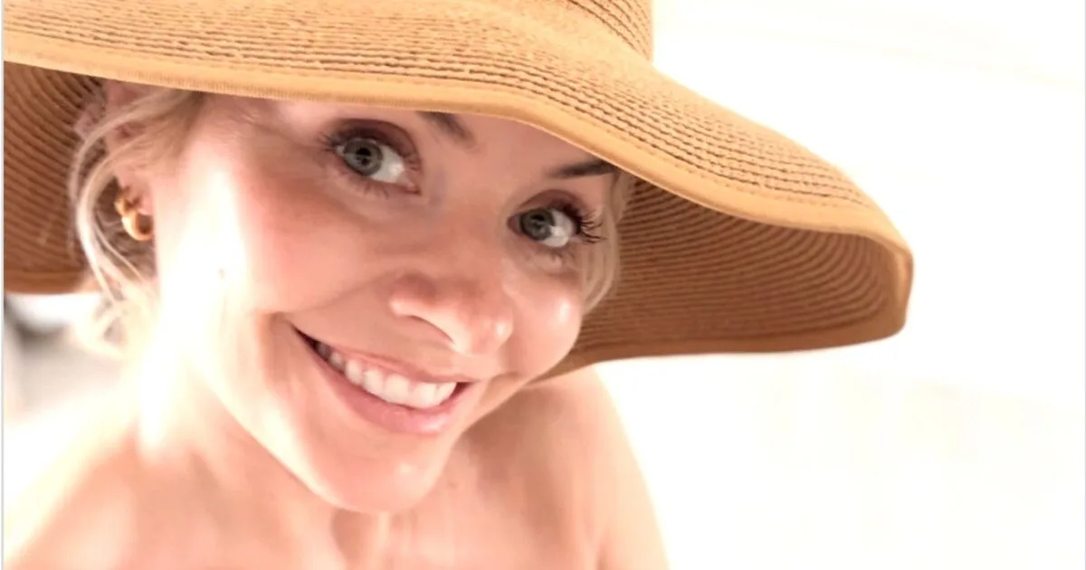 Holly Willoughby Stuns in Bikini as She Enjoys Half Term Break