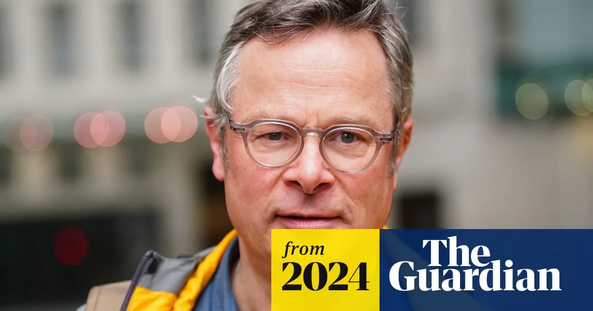 Hugh Fearnley-Whittingstall: ministers doing ‘next to nothing’ to tackle obesity