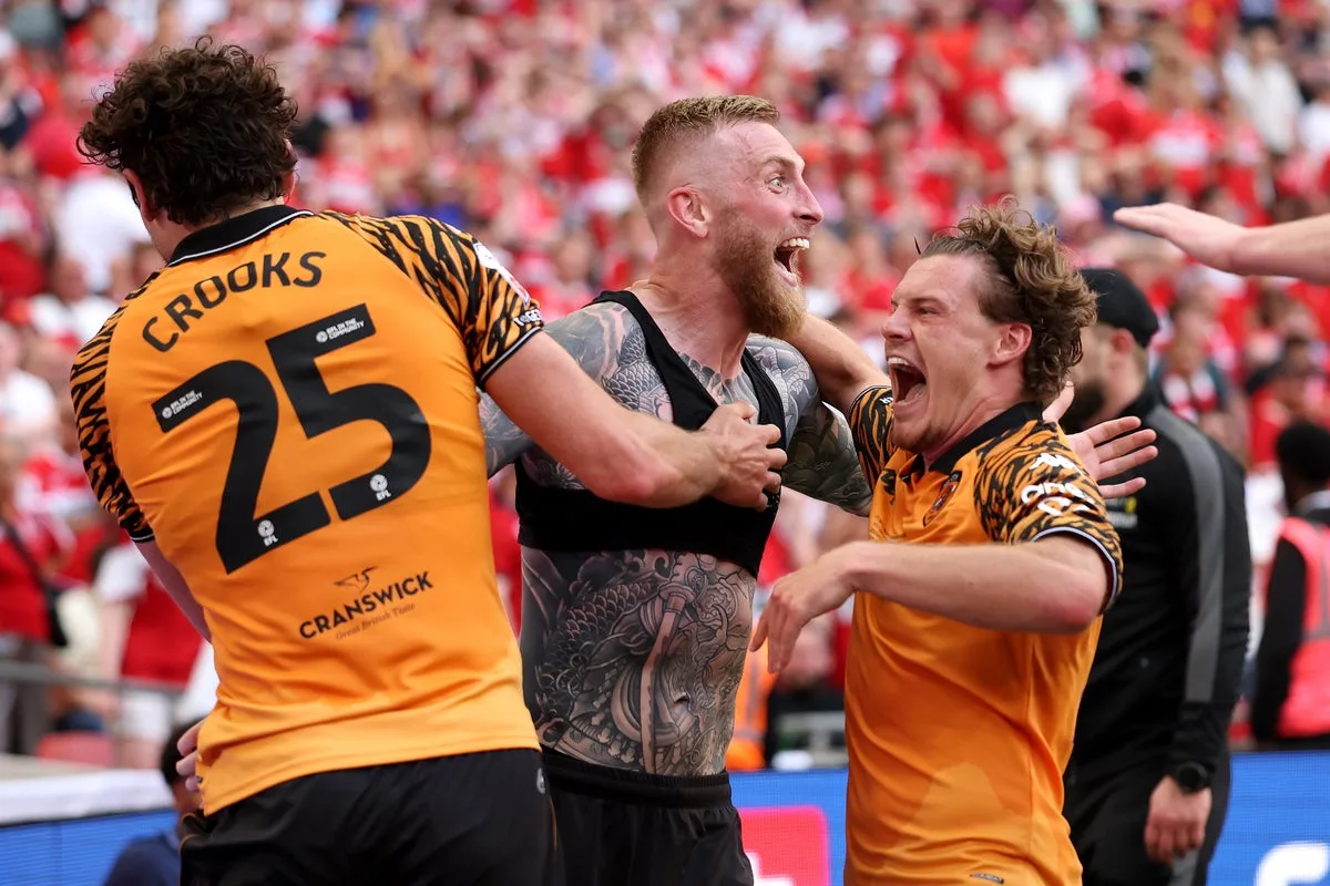 Hull Banish Spygate Circus to Write Play-Off Fairytale