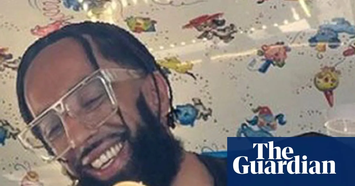 Man charged with murder after ice-cream seller stabbed in London