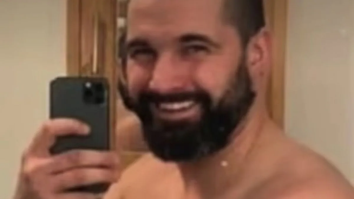 Jamie Jewitt's Incredible Body Transformation After Health Woes