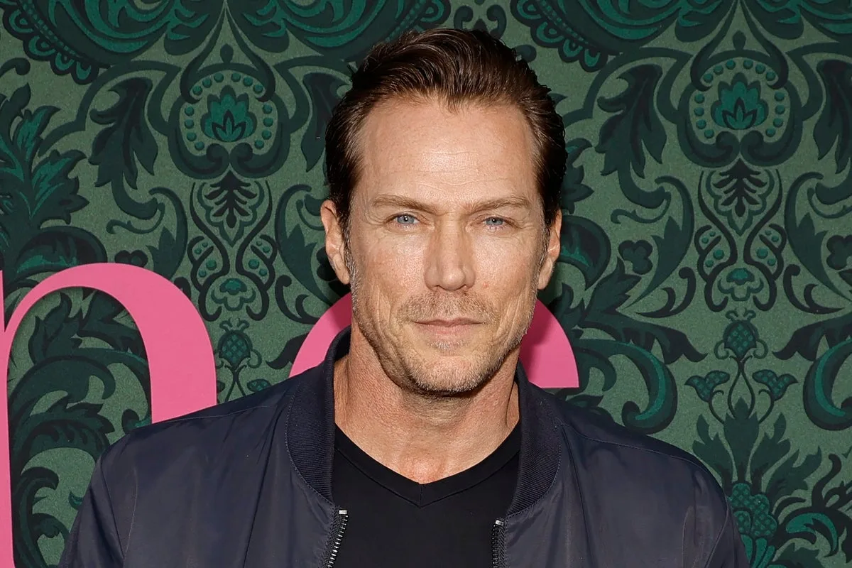 Sex and the City Star Jason Lewis Ends Three-Year Hiatus with Cryptic Message