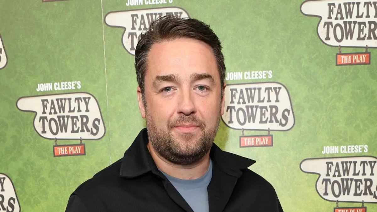 Jason Manford Cancels Show Due to Illness, Fans Send Well Wishes