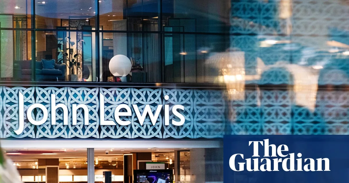 John Lewis Chairman Pay Rises to £1.2m as 3,300 Jobs Cut