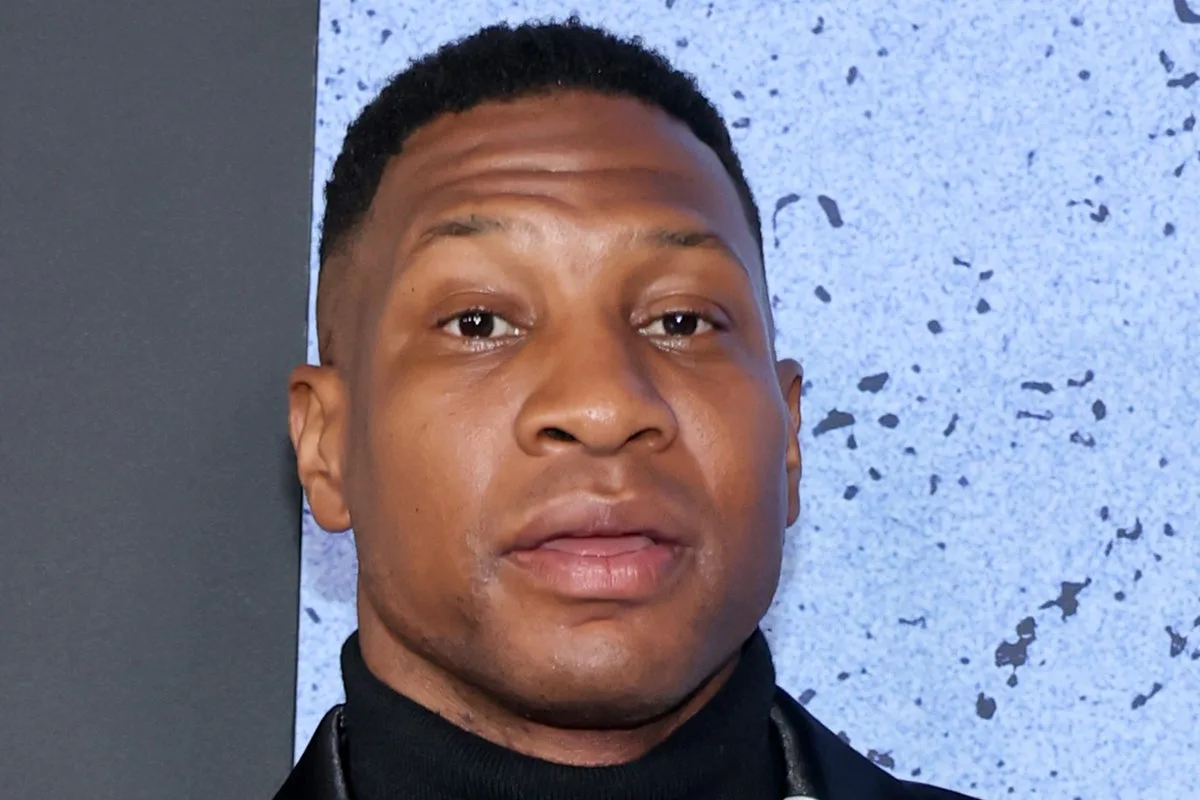 Jonathan Majors Injured in On-Set Fall Amid Crew Safety Strike