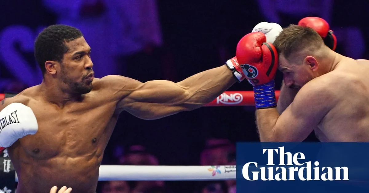 Joshua's Vulnerabilities Exposed in Prenga Win as Fury Fight Looms