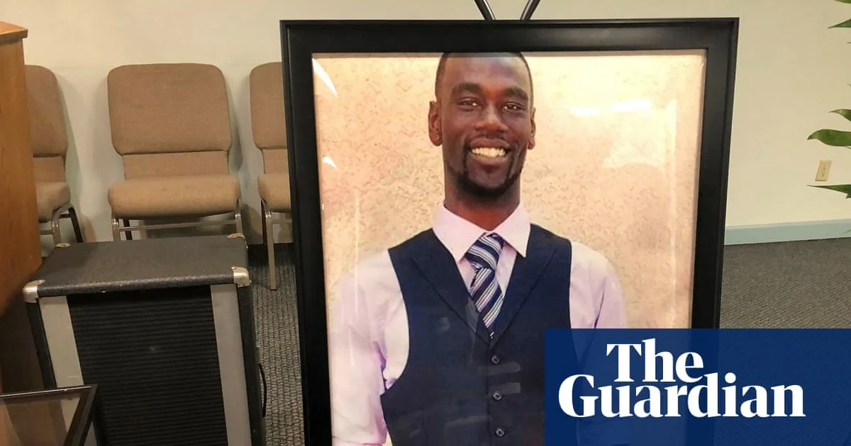 Judge Orders Retrial for Three Former Officers in Tyre Nichols Case