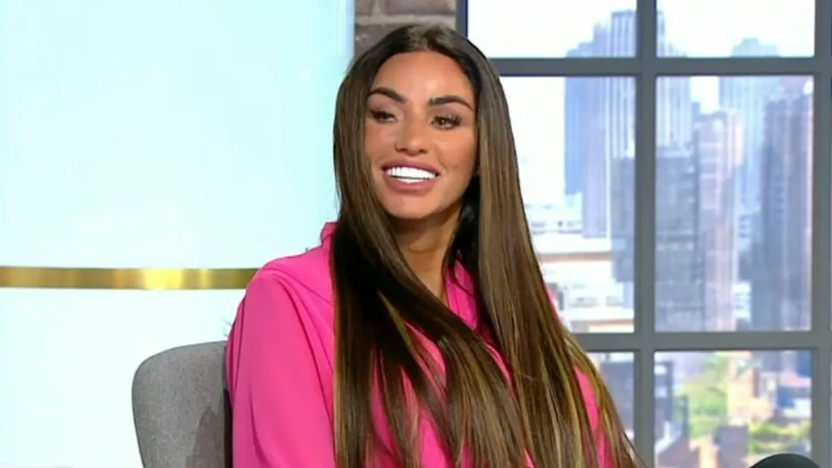 Katie Price misses bankruptcy hearing, sells belongings online