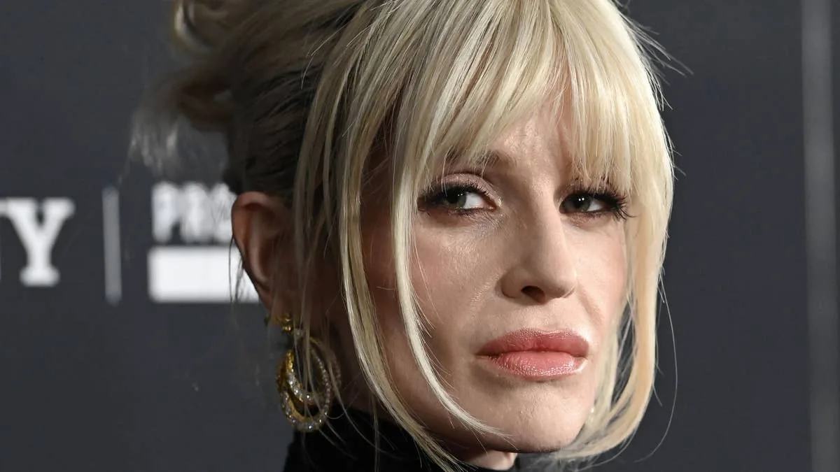 Kelly Osbourne Shares Emotional Poem about Grieving Father Ozzy