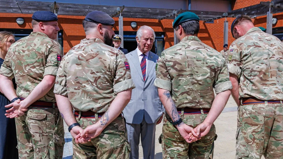Palace Insider's Brutal 5-Word Verdict on Claims Charles 'Refused to Meet Harry'