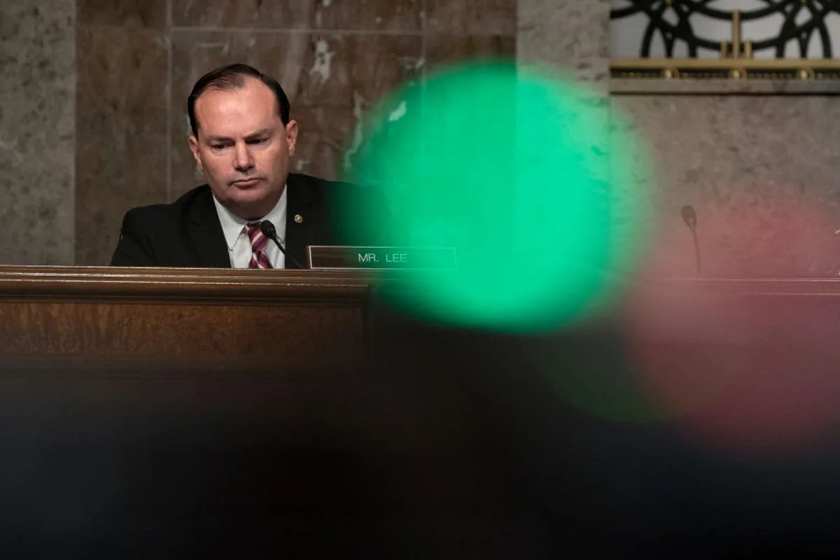 Senator Mike Lee Falls for AI-Generated Fake Resignation Letter of Fed Chair Jerome Powell