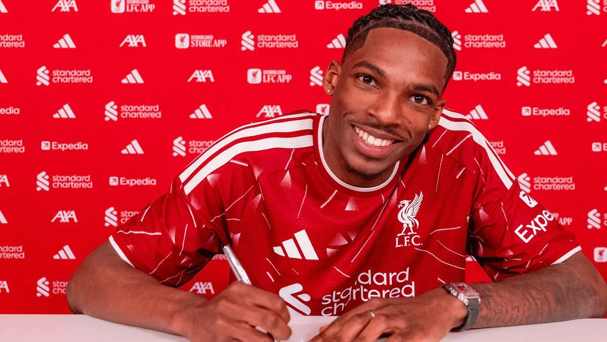 Liverpool's £60m Signing Jacquet Faces Surgery, Rennes Future Doubt