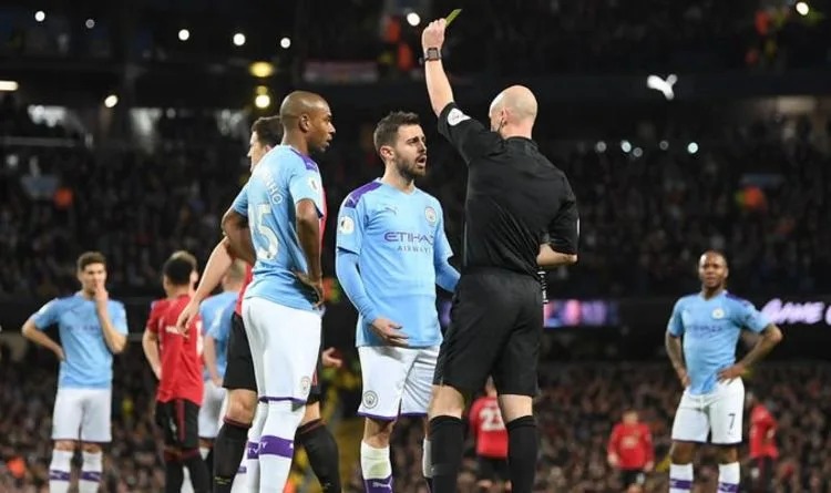 VAR Controversy Reignites as Manchester United Penalty Sparks Fan Fury