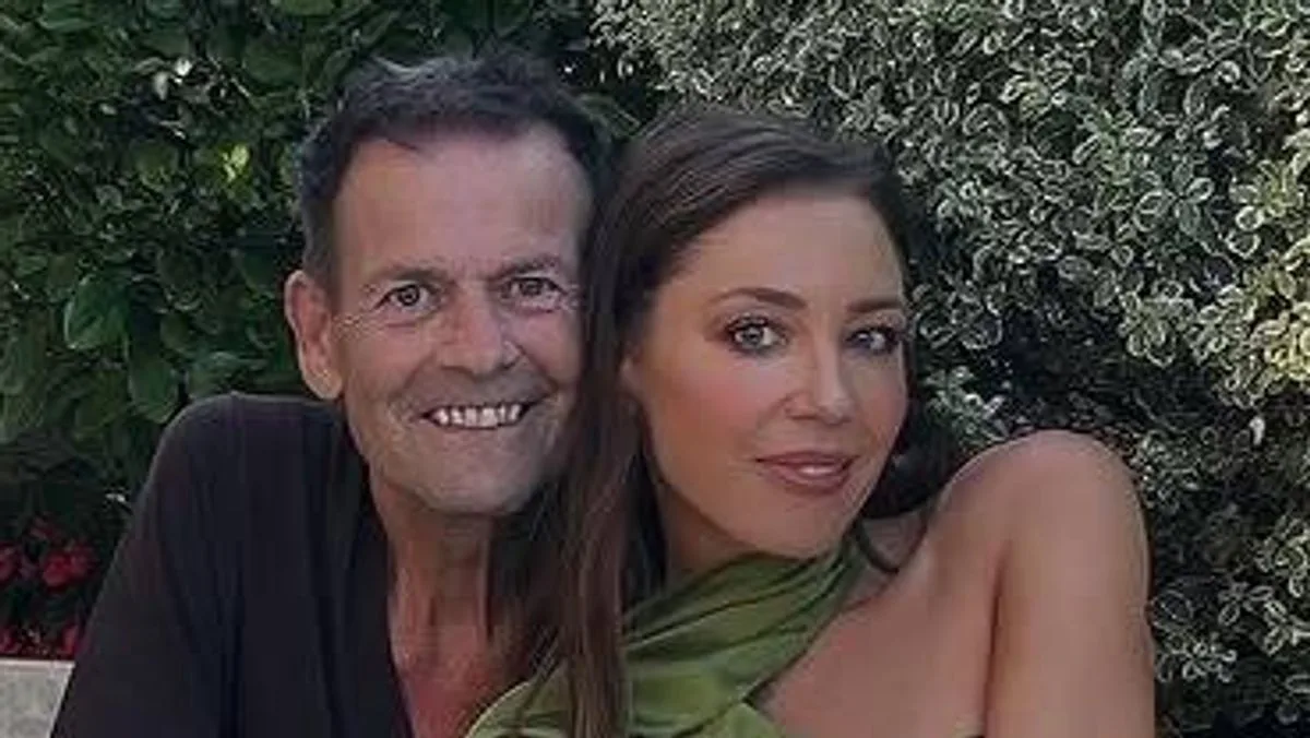 Lorna Luxe's Husband John Dies at 64 After Cancer Battle