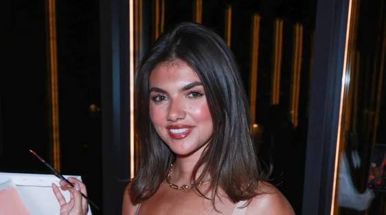 Love Island All Stars Winner Samie Elishi Attends Carmex Reunion Dinner